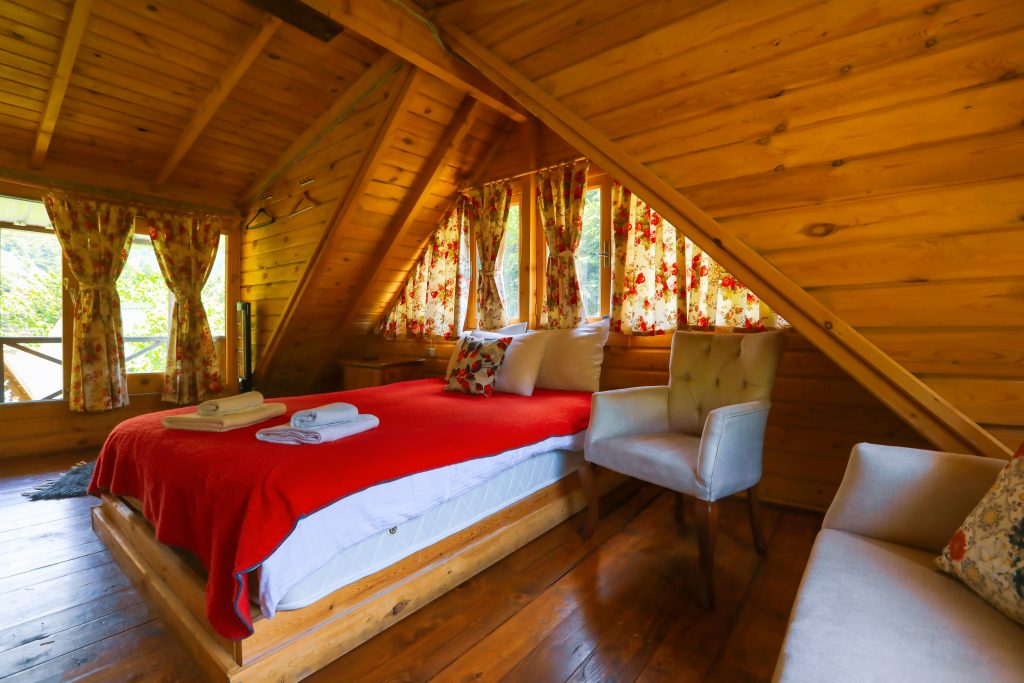 chalet-hidden-forest (7)